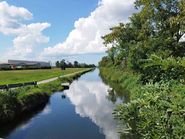 Rustico in vendita a Morimondo, Lombardia