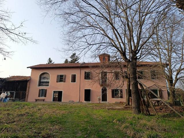 Rustico in vendita a Piemonte, Asti