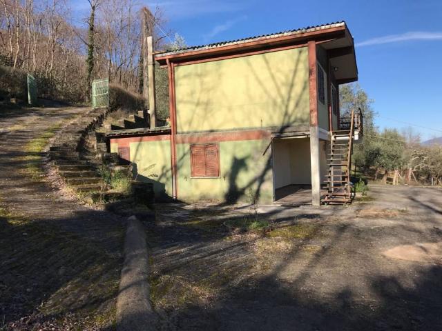 Rustico in vendita a Morolo, Lazio