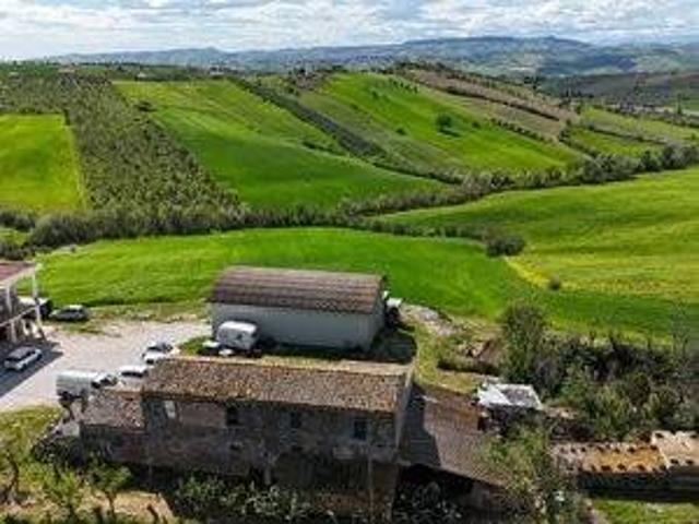 Rustico in vendita a Morro D'oro, Abruzzo