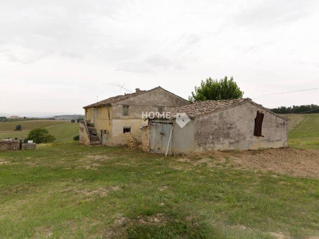 Rustico in vendita a Marche, Macerata