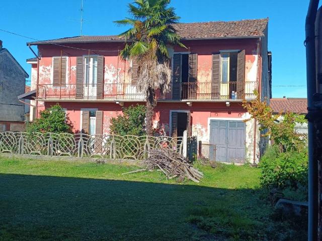 Rustico in vendita a Mortara, Lombardia