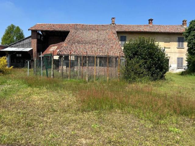 Rustico in vendita a Mortara, Lombardia