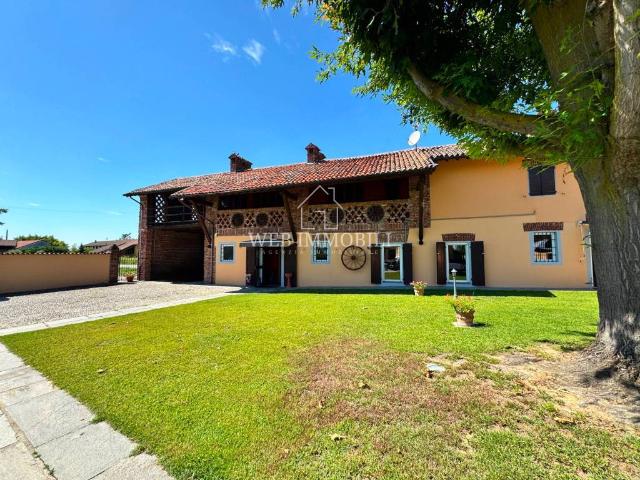 Rustico in vendita a Mortara, Lombardia