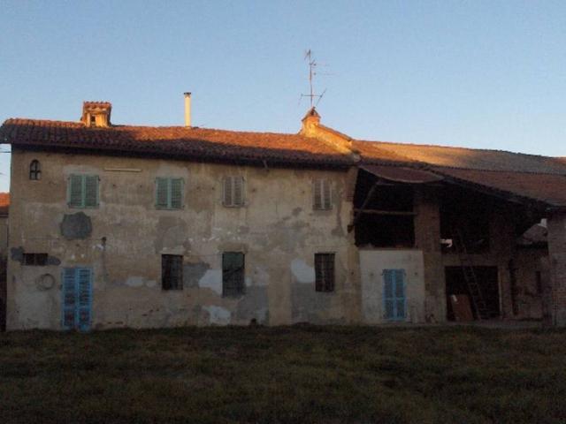 Rustico in vendita a Mortara, Lombardia