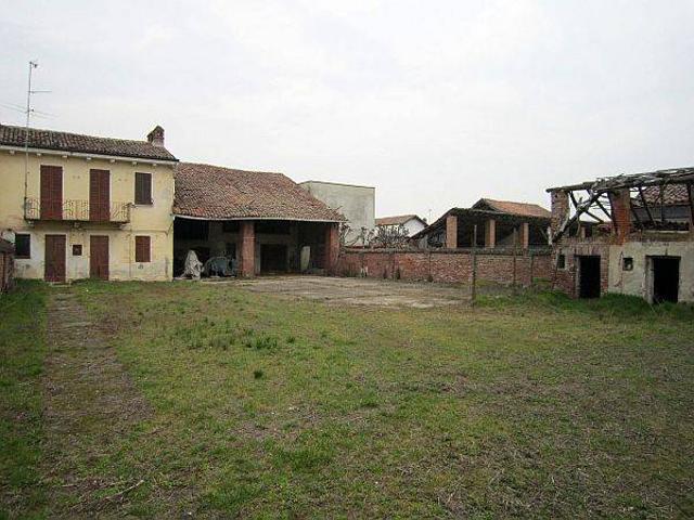 Rustico in vendita a Mortara, Lombardia