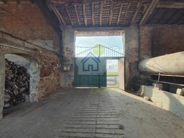 Rustico in vendita a Motta Baluffi, Lombardia