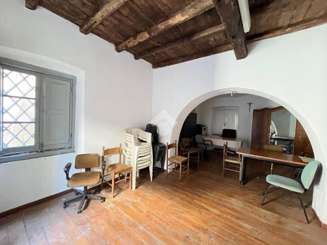 Rustico in vendita a Ne