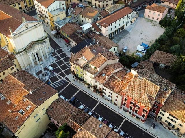 Rustico in vendita a Negrar, Veneto