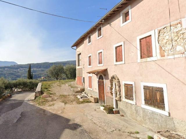 Rustico in vendita a Dosso, Negrar