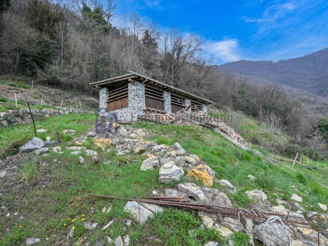 Rustico in vendita a Trevasco Santissima Trinità, Nembro