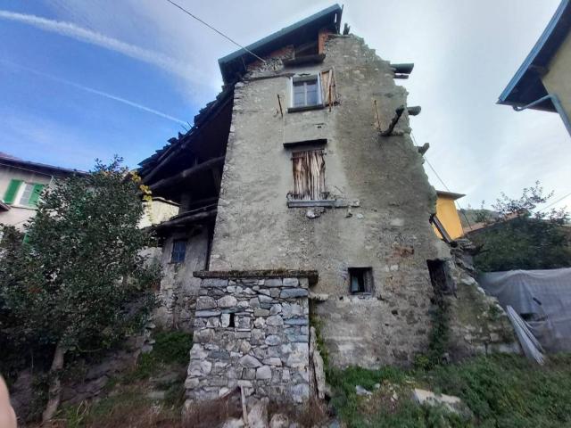 Rustico in vendita a Nesso, Lombardia
