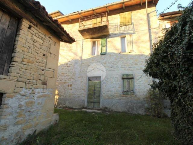 Rustico in vendita a Neviano Degli Arduini, Reggio Emilia