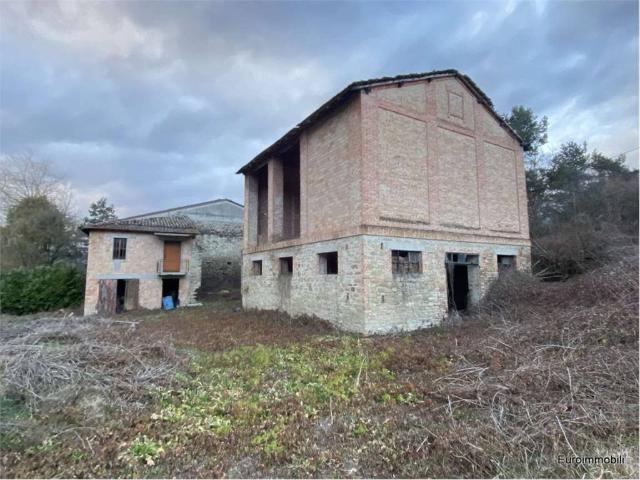 Rustico in vendita a Neviano Degli Arduini, Reggio Emilia