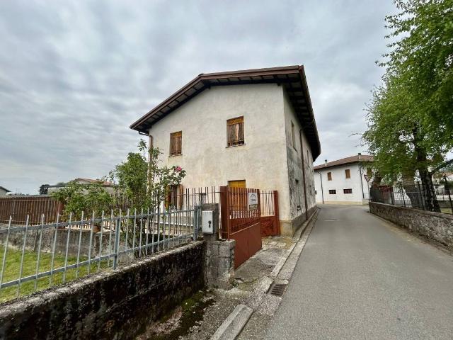 Rustico in vendita a Nimis, Friuli-Venezia Giulia