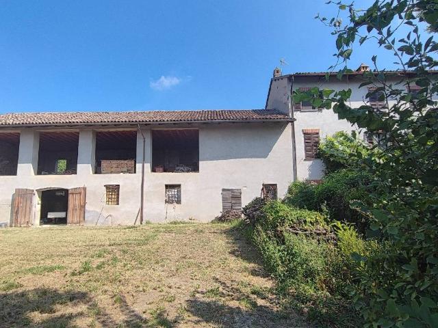 Rustico in vendita a Piemonte, Asti