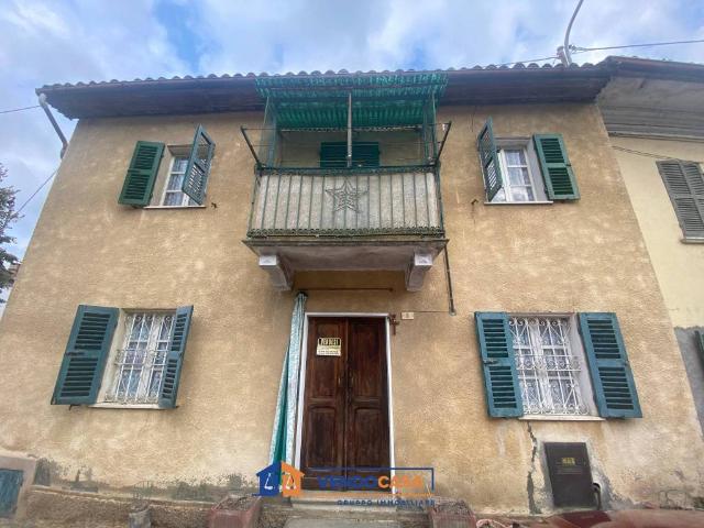 Rustico in vendita a Piemonte, Asti