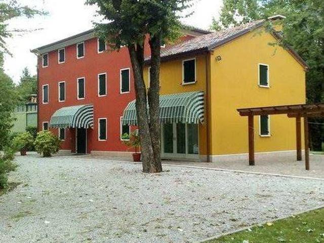 Rustico in vendita a Noale, Veneto