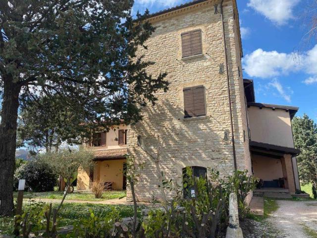 Rustico in vendita a Molina, Nocera Umbra