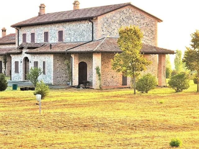 Rustico in vendita a Villa San Vitale, Noceto