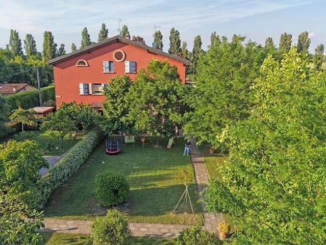 Rustico in vendita a Unione dei comuni del Sorbara, Nonantola