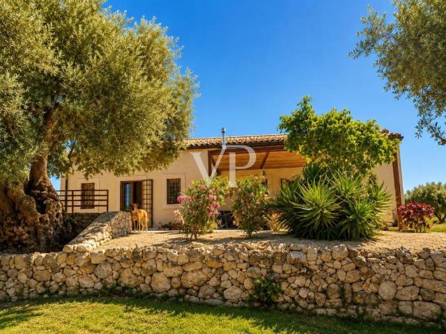 Rustico in vendita a Noto, Sicilia