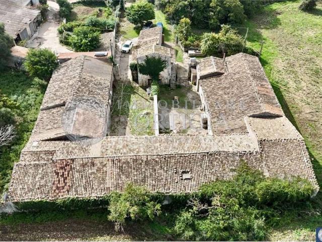 Rustico in vendita a Testa dell'Acqua, Noto
