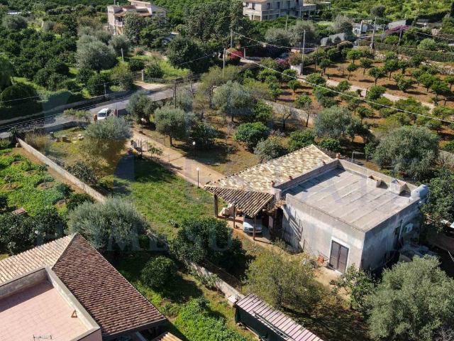 Rustico in vendita a Noto, Sicilia
