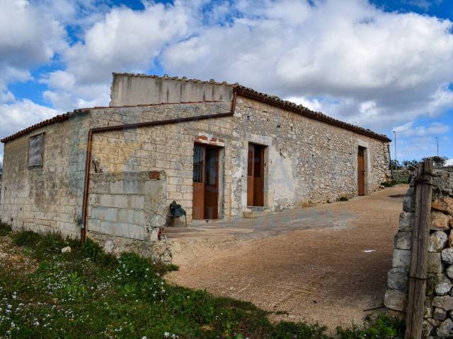Rustico in vendita a Noto, Sicilia