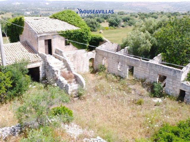 Rustico in vendita a Contrada Lenzavacche, Noto