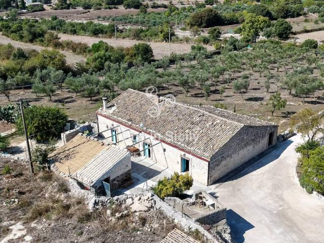 Rustico in vendita a Noto, Sicilia