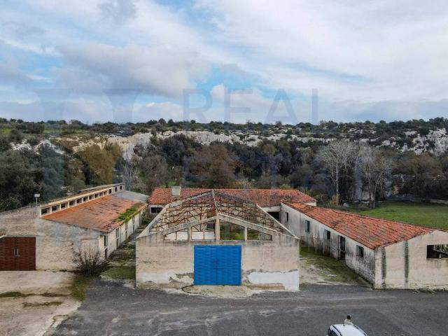 Rustico in vendita a Noto, Sicilia