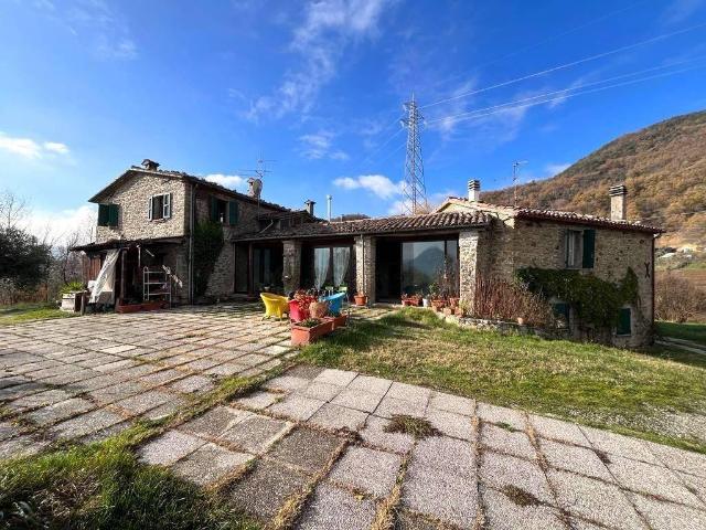 Rustico in vendita a Unione di comuni Valmarecchia, Novafeltria