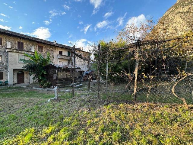 Rustico in vendita a Comunità montana della Valchiavenna, Novate Mezzola
