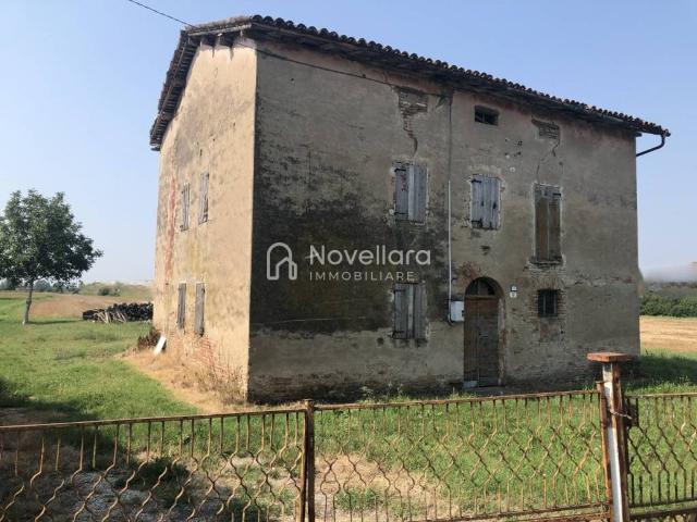 Rustico in vendita a Bassa Reggiana, Re