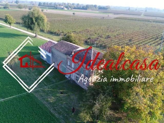 Rustico in vendita a Bassa Reggiana, Re