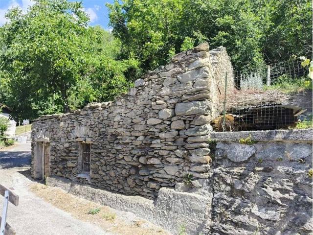 Rustico in vendita a Nus, Aosta