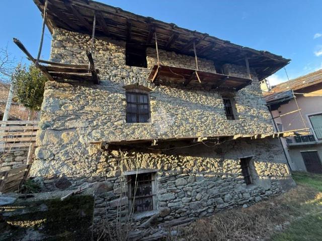 Rustico in vendita a Nus, Aosta