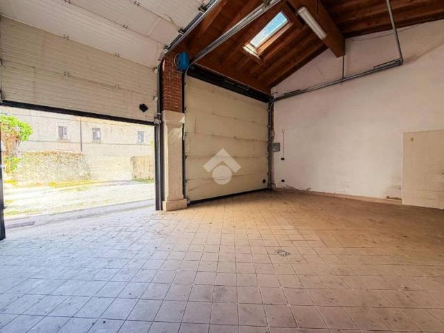 Rustico in vendita a Nuvolento, Lombardia