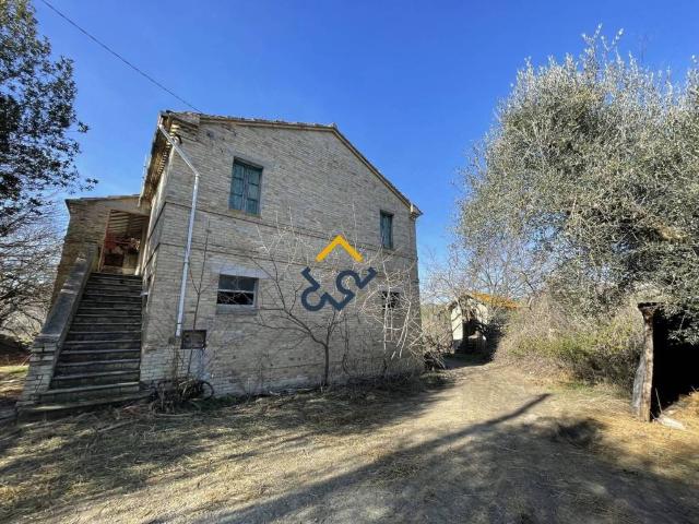Rustico in vendita a Marche, Ascoli Piceno