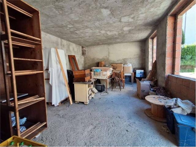 Rustico in vendita a Olgiate Molgora, Lombardia