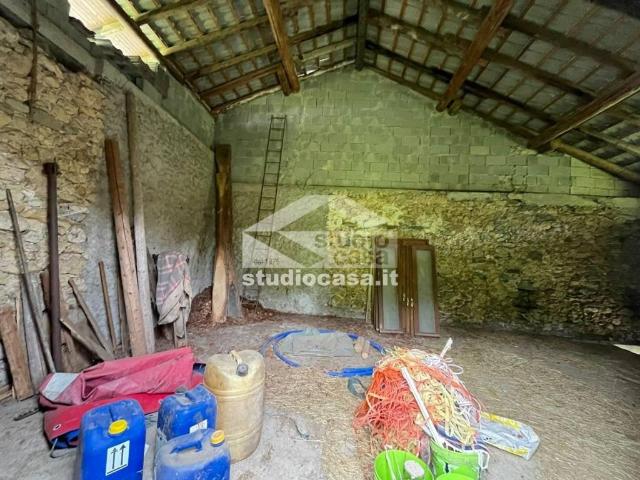 Rustico in vendita a Comunità Montana della Valle Brembana, Zambla Bassa