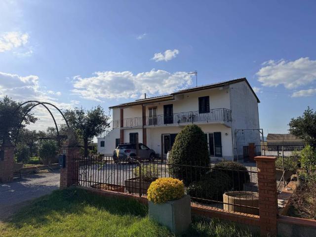Rustico in vendita a Orbetello, Toscana