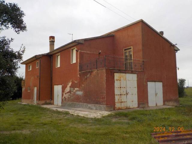 Rustico in vendita a Orbetello, Toscana