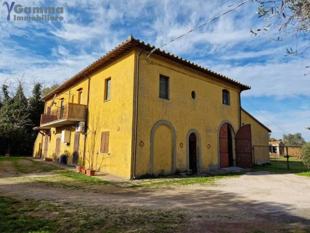 Rustico in vendita a Orbetello, Toscana
