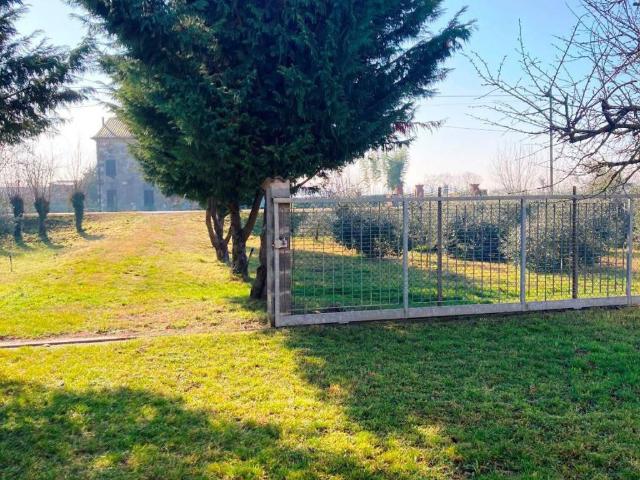 Rustico in vendita a Orgiano, Veneto