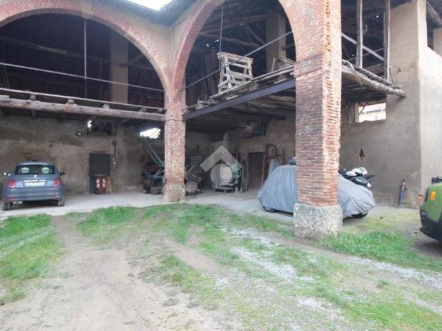 Rustico in vendita a Ornago, Lombardia