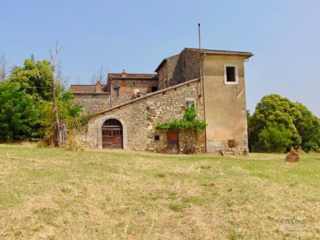 Rustico in vendita a Orte, Lazio