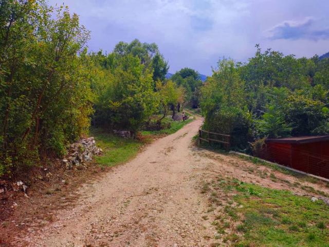 Rustico in vendita a Ortona Dei Marsi, Abruzzo