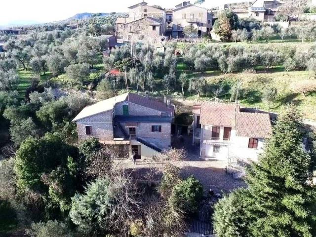 Rustico in vendita a Orvieto, Umbria